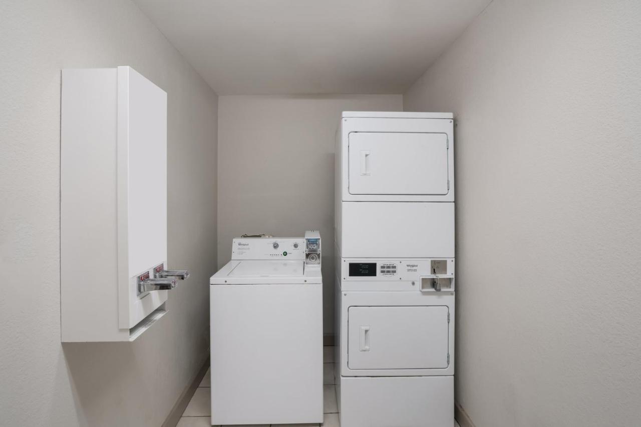 Red Roof Inn & Suites Carrollton, Ga - West Georgia エクステリア 写真