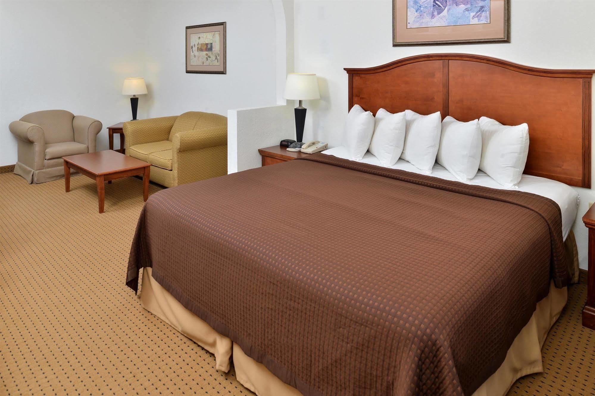 Red Roof Inn & Suites Carrollton, Ga - West Georgia エクステリア 写真