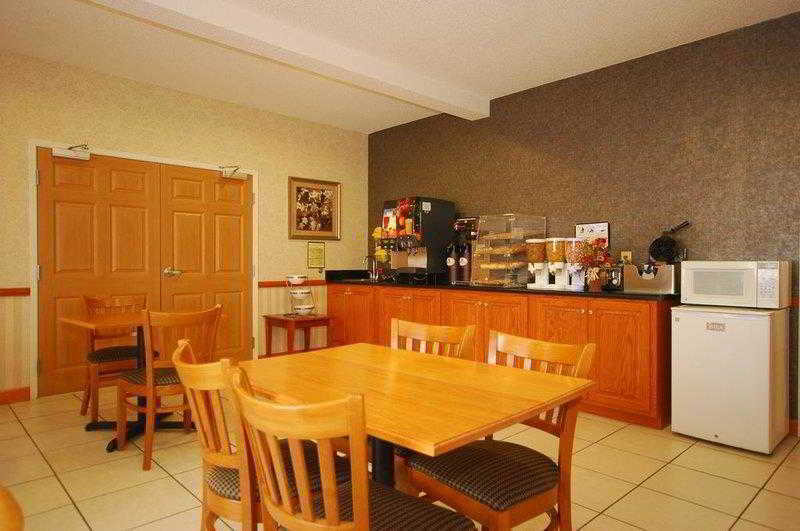 Red Roof Inn & Suites Carrollton, Ga - West Georgia エクステリア 写真